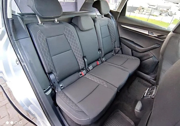 Skoda Karoq cena 77900 przebieg: 125000, rok produkcji 2018 z Płock małe 781